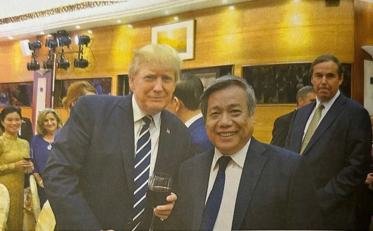 教授・科学博士・人民教師であるヴー・ミン・ザン氏 献身的な教師であり科学者