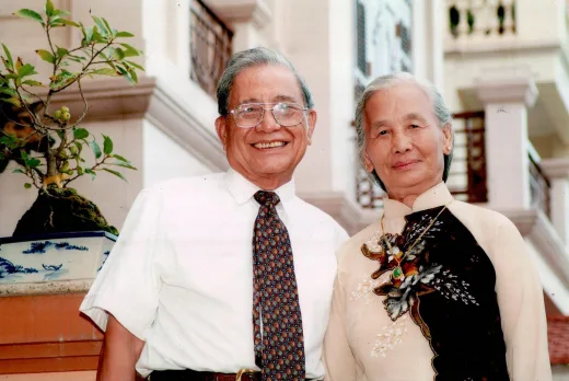 Cụ Vũ Minh Ch&iacute;nh v&agrave; cụ b&agrave; Phạm Thị Dung.